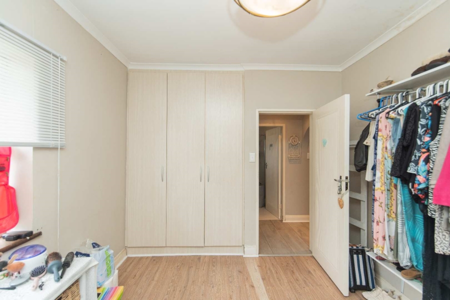 8 Bedroom Property for Sale in Summerstrand Eastern Cape